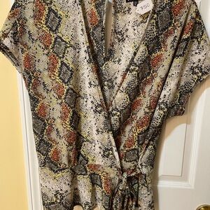 Vintage Poof! New York Abstract Print Wrap Top | Peplum Waist | Made in USA | 1X